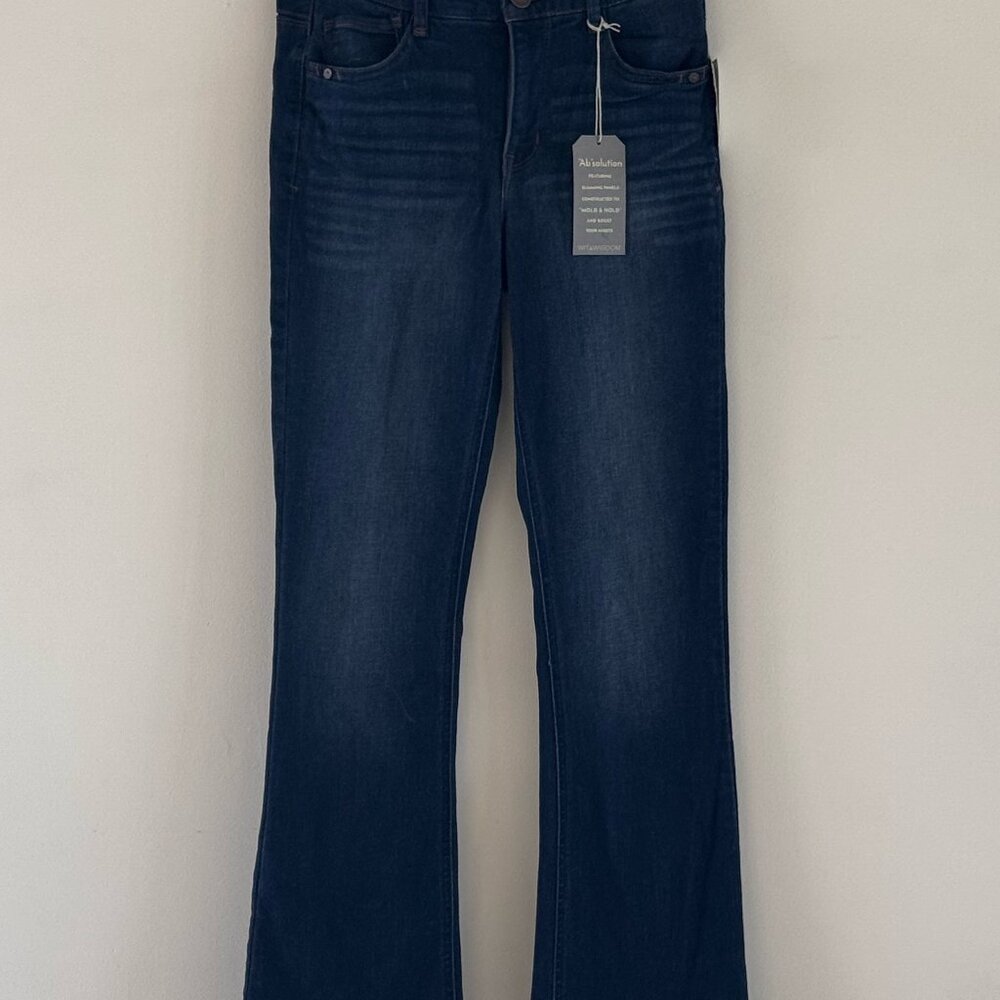 Wit and Wisdom Ab-Solution Itty Bitty Bootcut Jeans Women's Blue Denim High Rise